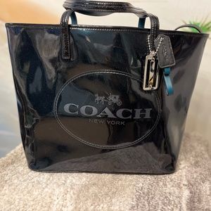 STUNNING NWT COACH Patent Leather tote bag